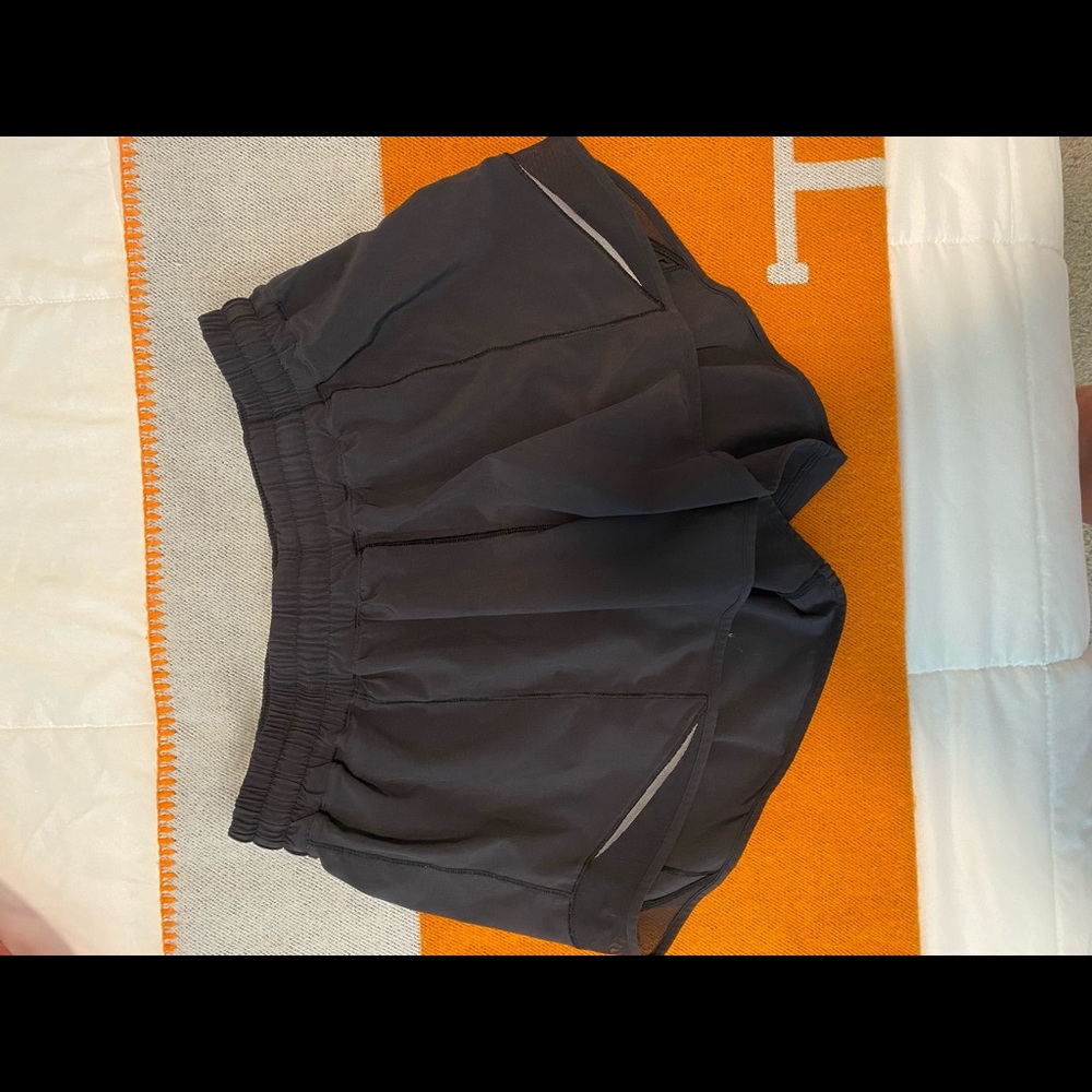 Lululemon Hotty Hot shorts